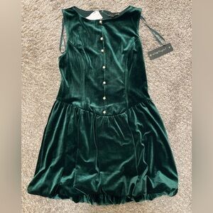 City Triangles Green Velvet with pearl and gold buttons women Dress size M NWT